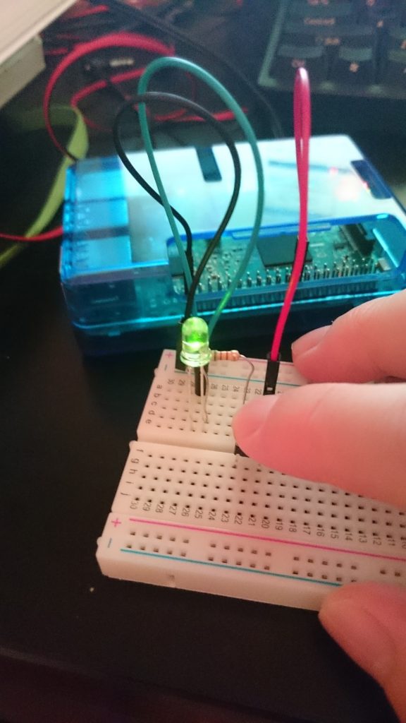 led02